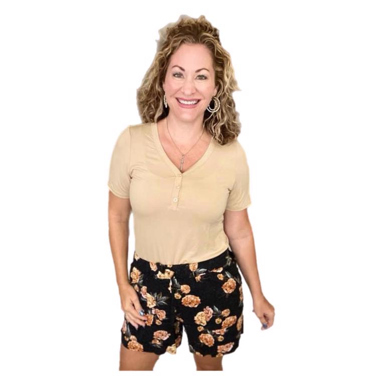 Bailey Tee - Solid Beige